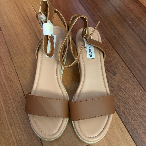 Steve Madden Shoes - Steve Madden Low Wedges